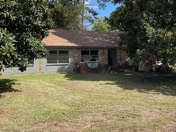 216 County Road 2874, Hughes Springs, TX 75656