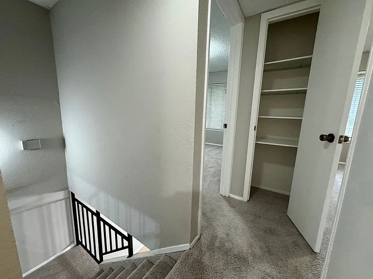 9502 Quail Village Ln — Photo 17
