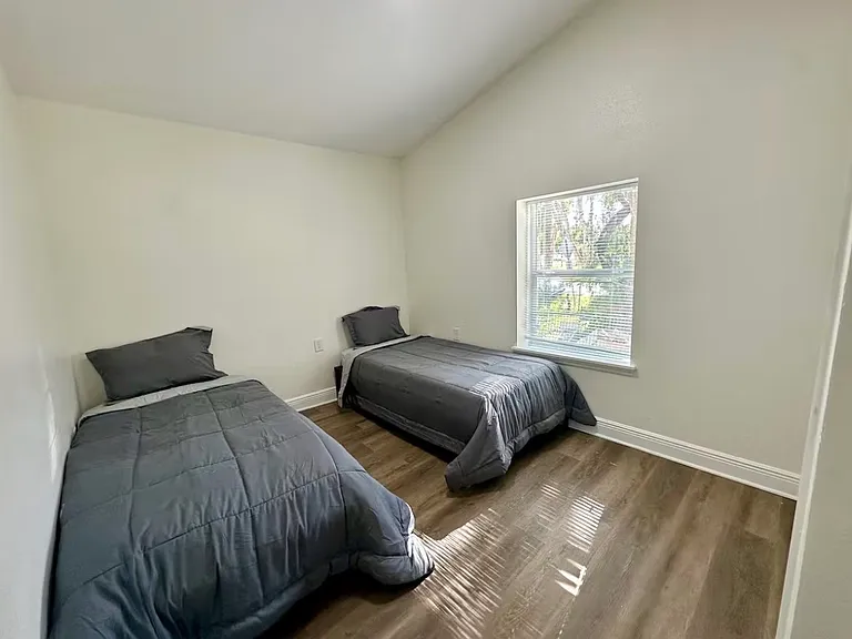 3003 Spillers Ave #C — Photo 8