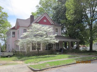 611 W Center Ave, Searcy, AR 72143