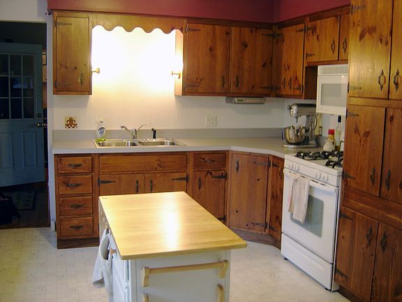large country kitchen