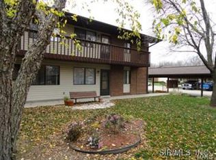 120 Suppiger Ln APT 101, Highland, IL 62249
