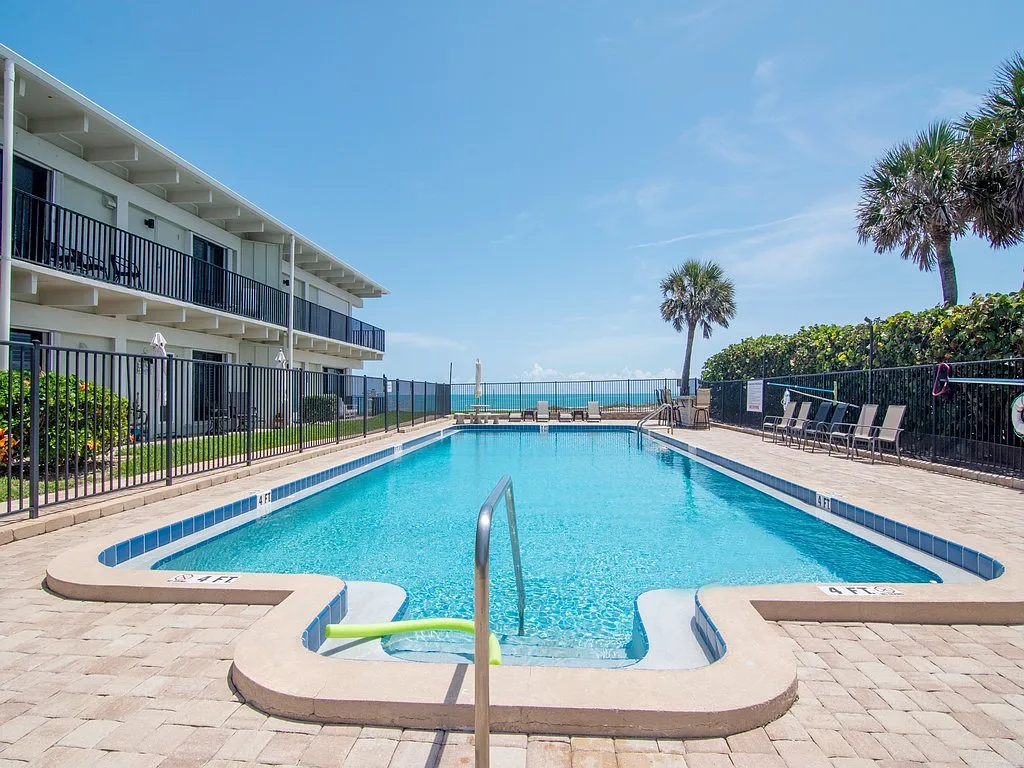 2 bed, $3,000 — Photo 4