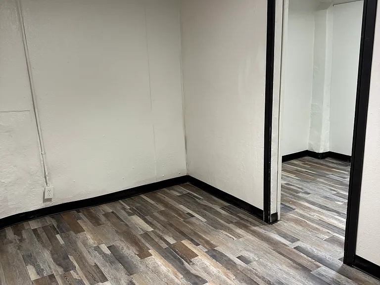 1301 N Virginia St #3 — Photo 8