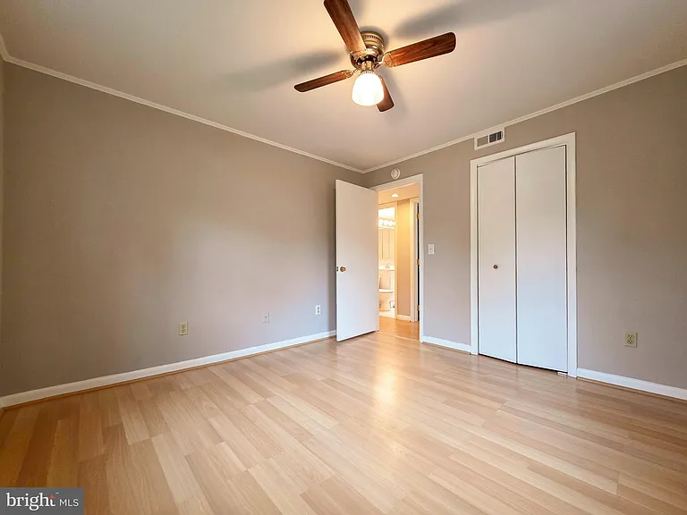 2419 Fairhaven Ave — Photo 15