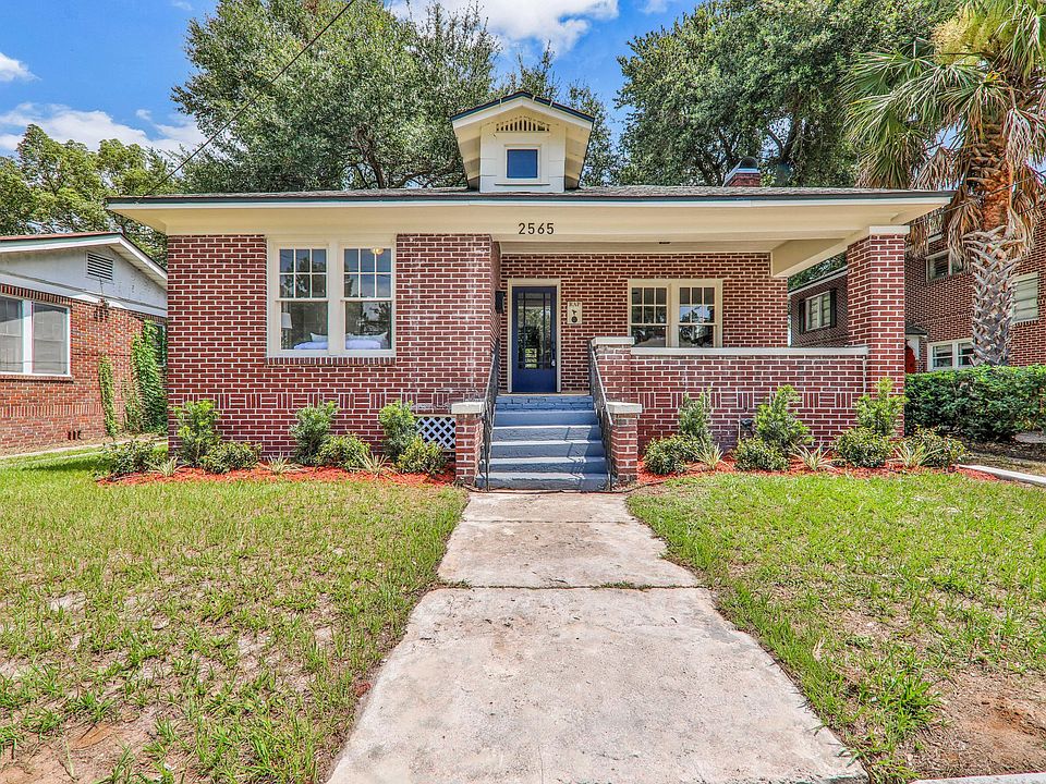1st image of 2565 Dellwood Ave