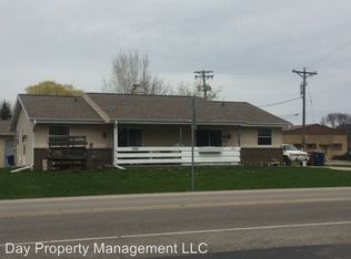 1266 Manitowoc Rd, Menasha, WI 54952