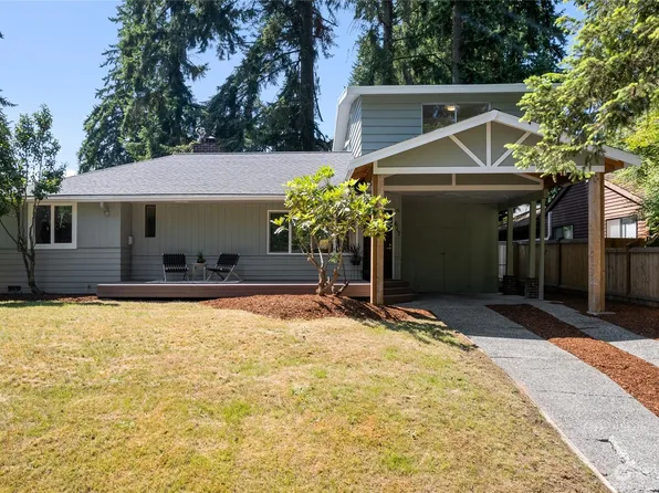 617 NE 204th Street, Shoreline, WA 98155