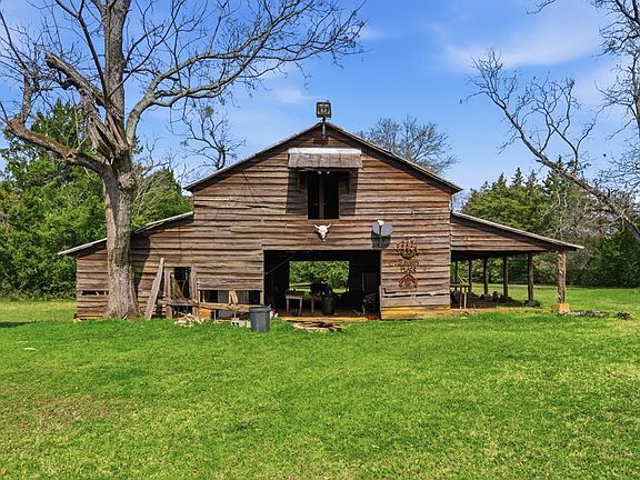 3rd image of 204 Linden Rd