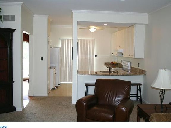 4th image of 1304 Harness Ln