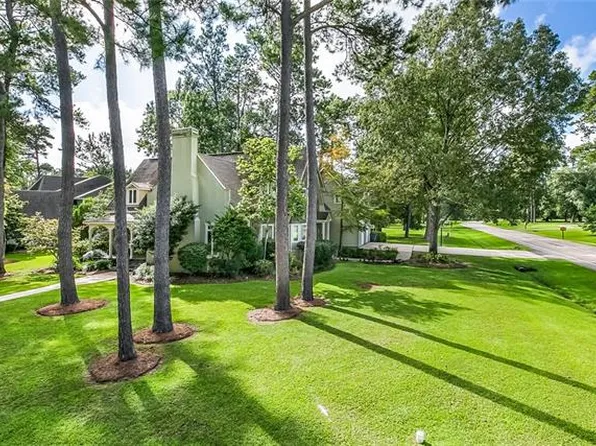 100 E Ruelle St, Mandeville, LA 70471