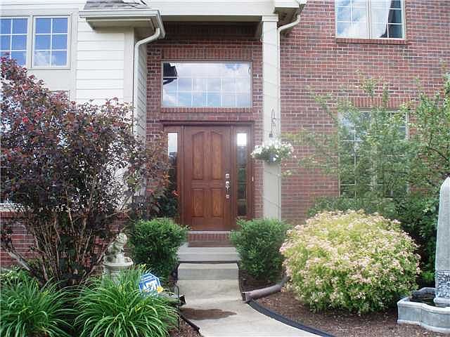 2nd image of 9719 Fairmeadows Ln
