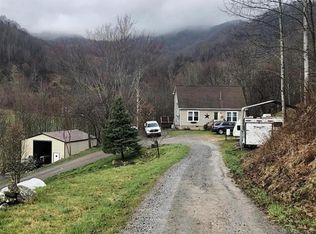 165 Merry Way, Clyde, NC 28721