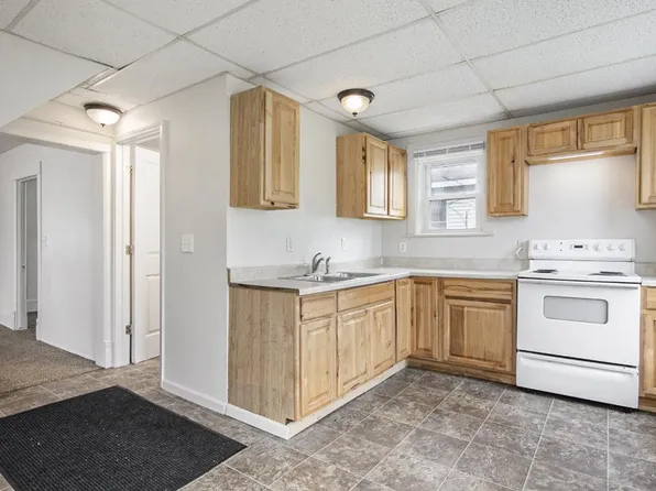 Selling - River Street, 218 E River St #2, Cadillac, MI 49601