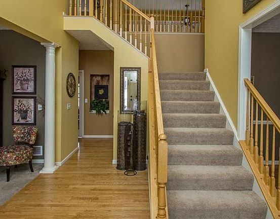 2nd image of 4742 Bluestem Ln