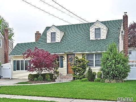 1st image of 1866 Chester Dr