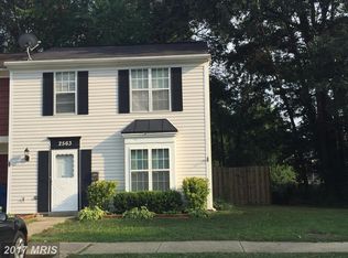 2563 Robinson Pl, Waldorf, MD