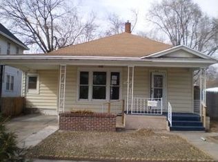 618 W 10th St, Grand Island, NE 68801