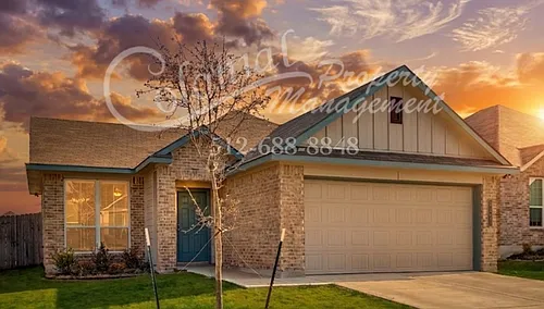 3031 Dade Loop Photo 1