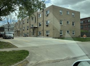 713 W Church St., Champaign, IL 61820