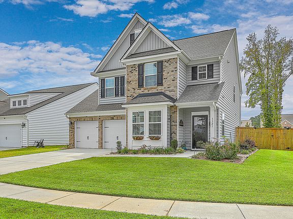 3rd image of 1321 Berry Grove Dr