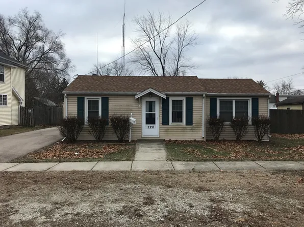 220 E Park St, Plano, IL 60545