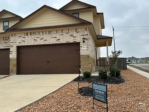 9204 Canyon Bnd #2 Photo 1