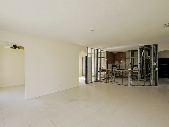 3rd image of 8058 Aberdeen Dr Unit 102