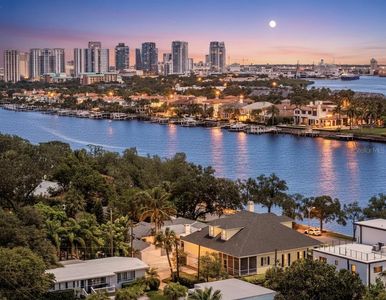 436 Channel Dr, Tampa, FL, 33606