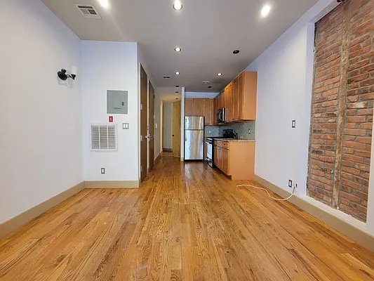 Rented by Doorway NYC, LLC | media 12