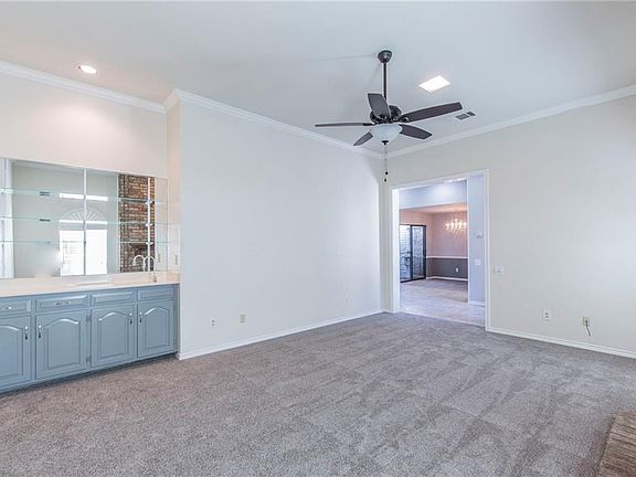 5th image of 2825 Laurel Oaks Dr