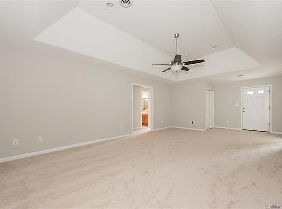 3rd image of 105 Brookshire Dr
