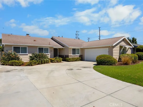 831 E Hoover Ave, Orange, CA 92867