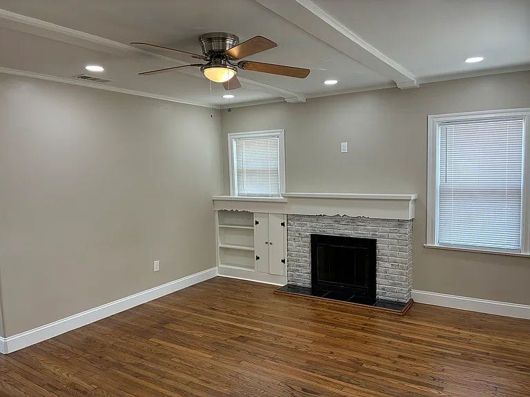 4805 Capitol Ave — Photo 7