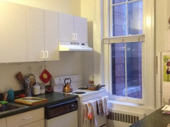 (undisclosed Address), Somerville, MA 02143
