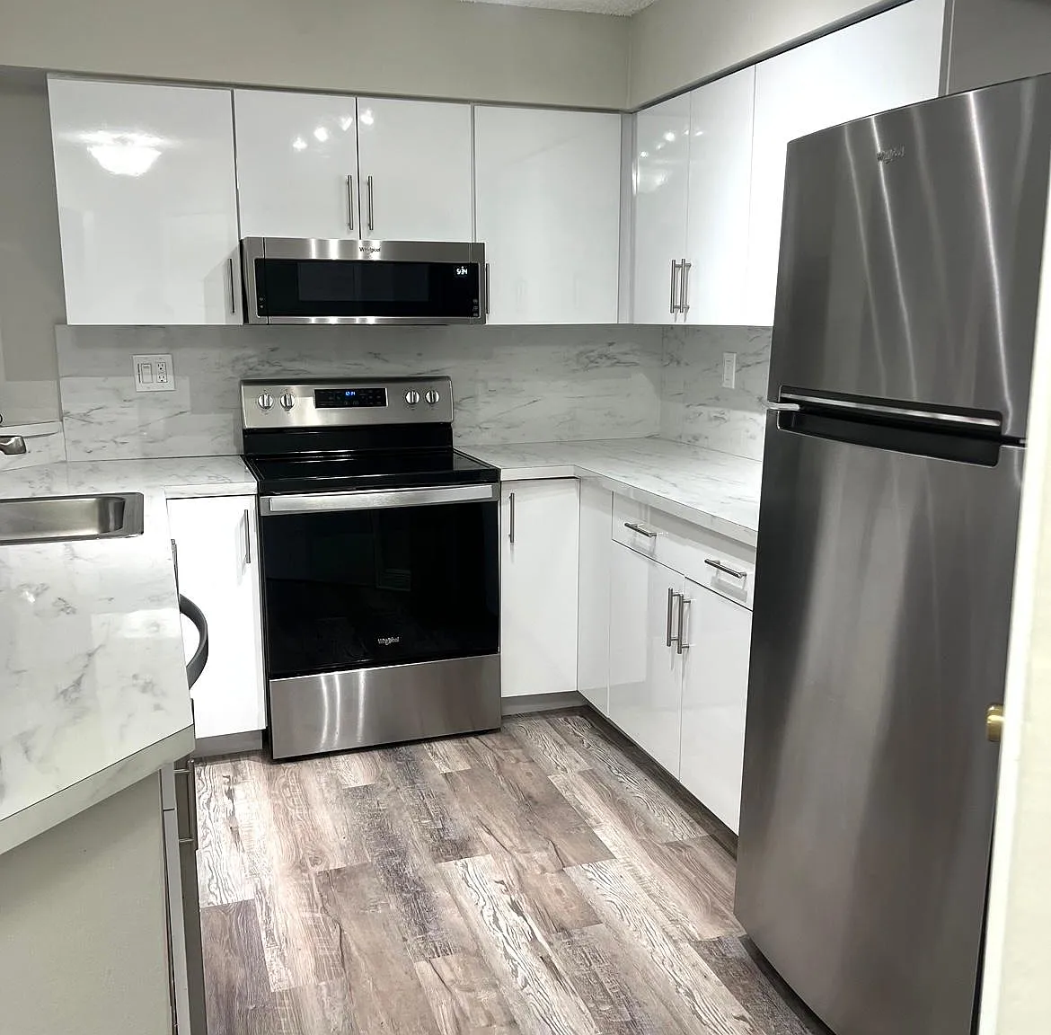 2 bed, 950 sqft, $2,191 — Photo 4