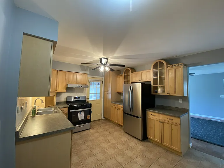 172 Placid Ave — Photo 14