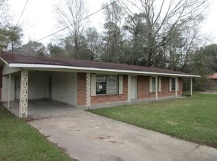 1106 Jackson Landing Rd, Picayune, MS 39466