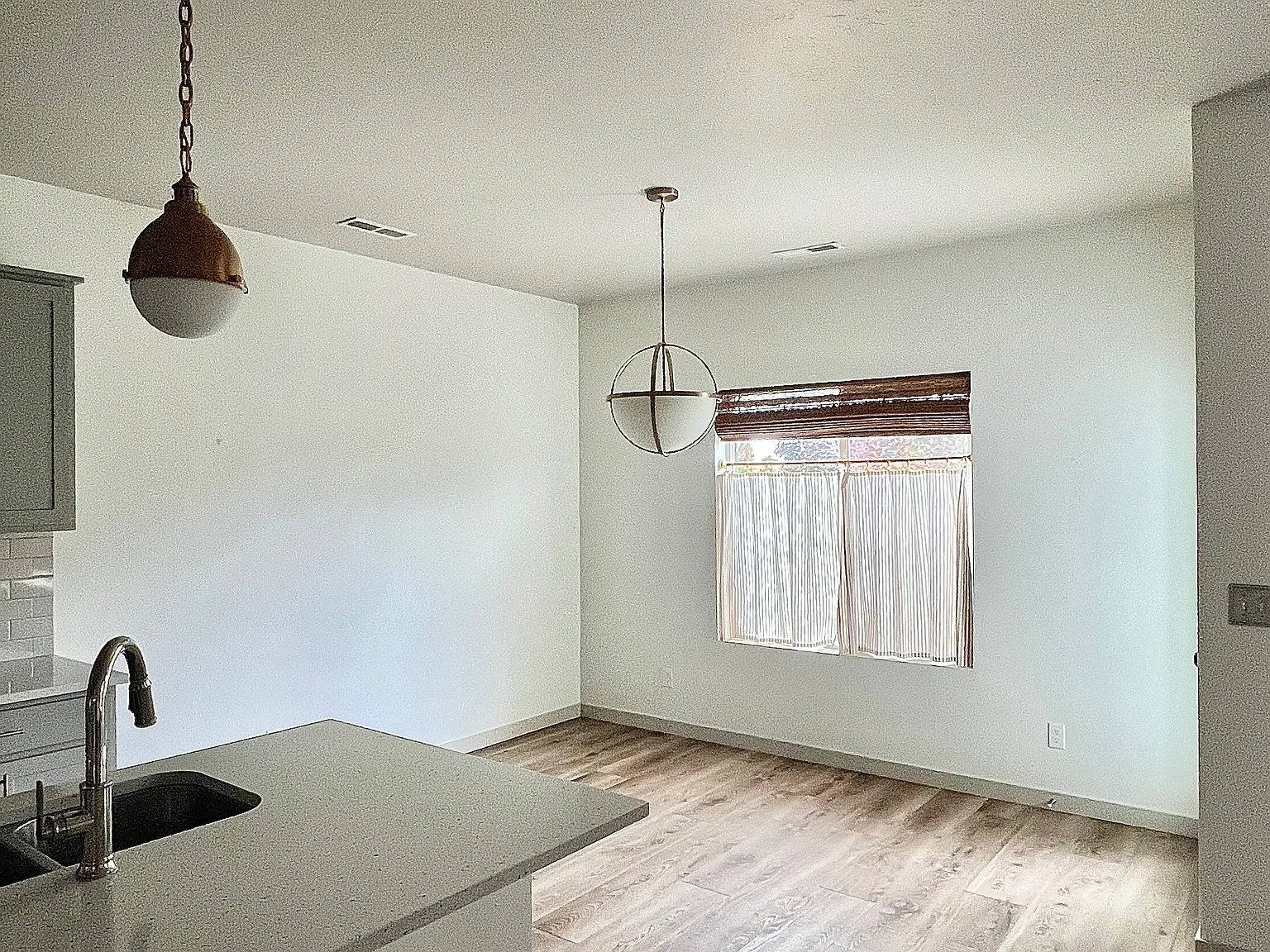 3 bed, 1848 sqft, $2,650 — Photo 2