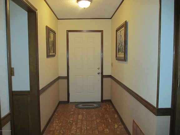 2nd image of 4424 Lyndale Dr