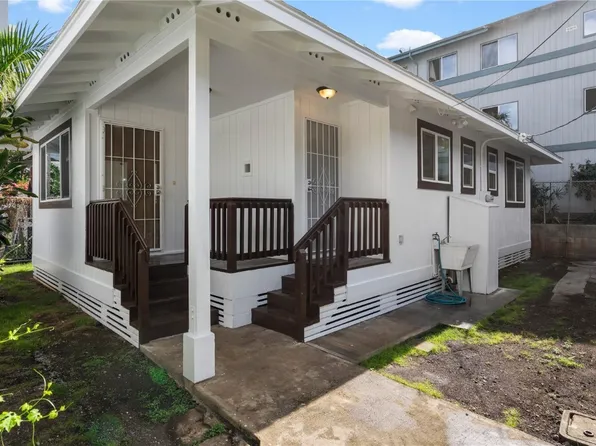 1119 Banyan St APT C, Honolulu, HI 96817