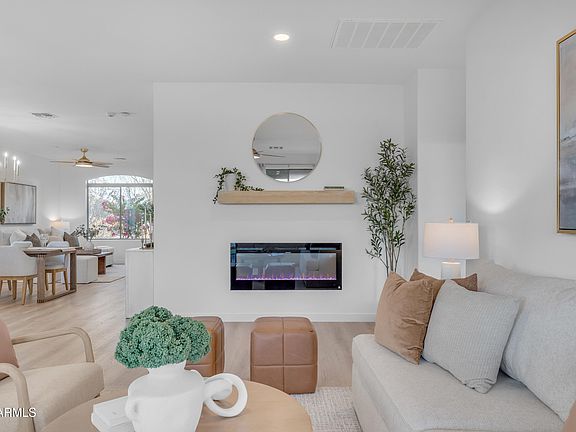 5th image of 17574 W CARDINAL Drive