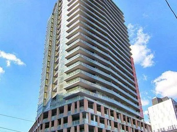 20 Bruyeres Mews #903, Toronto, ON M5V 0G8