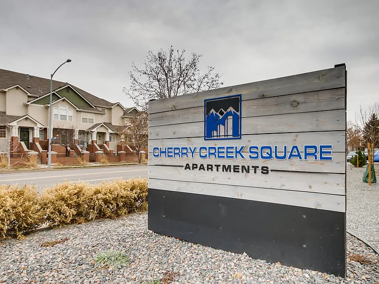 Cherry Creek Square — Photo 12