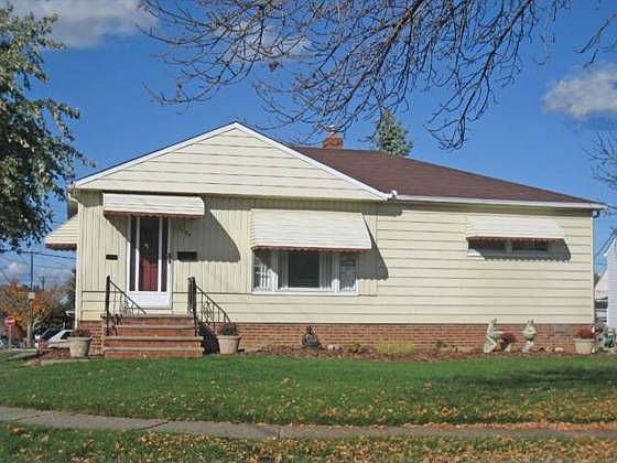 1st image of 3184 Alden Dr