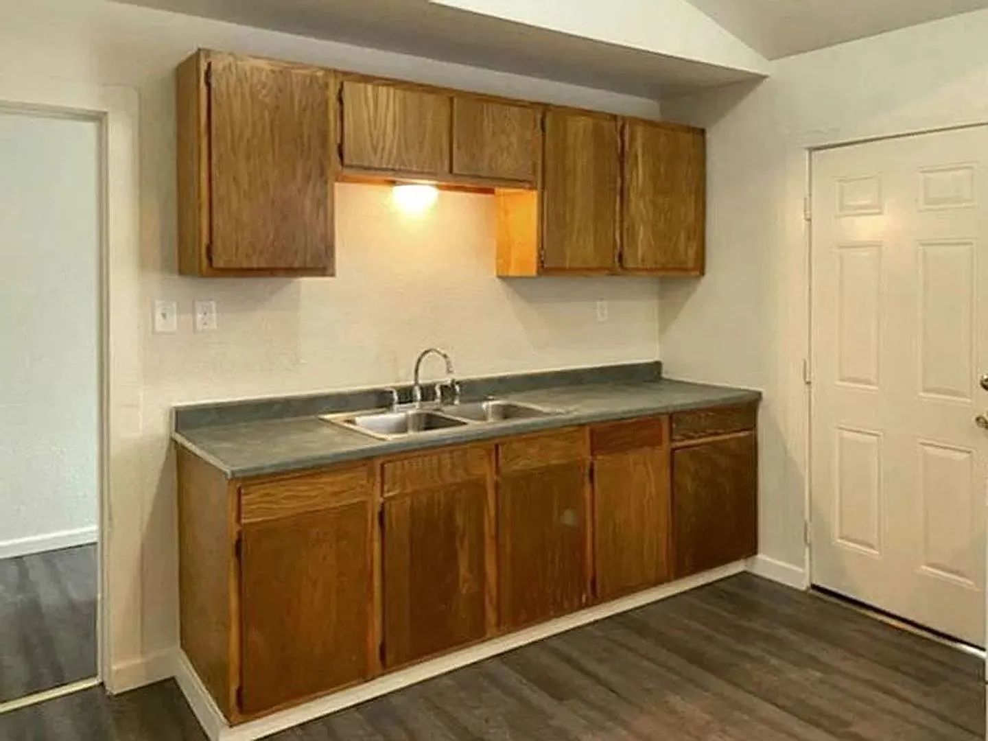129 Wildwood Ave — Photo 4