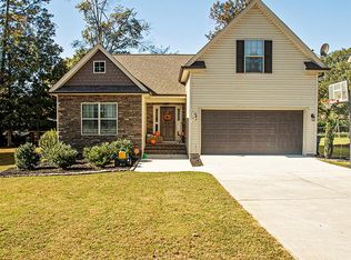 135 Kinkade Dr, Greenwood, SC 29649