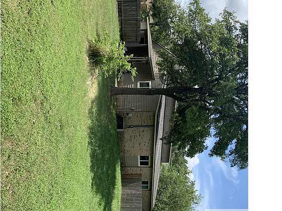 2nd image of 7002 Oak Meadow Cir APT B