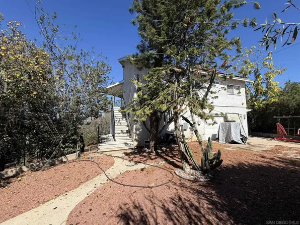 357 Alta Ln, El Cajon, CA 92021