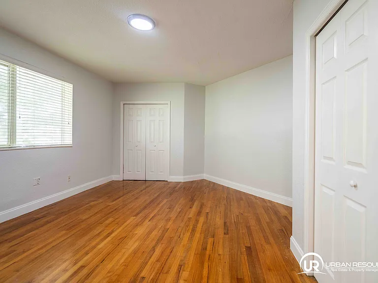 75 S Shore Dr #4B — Photo 14